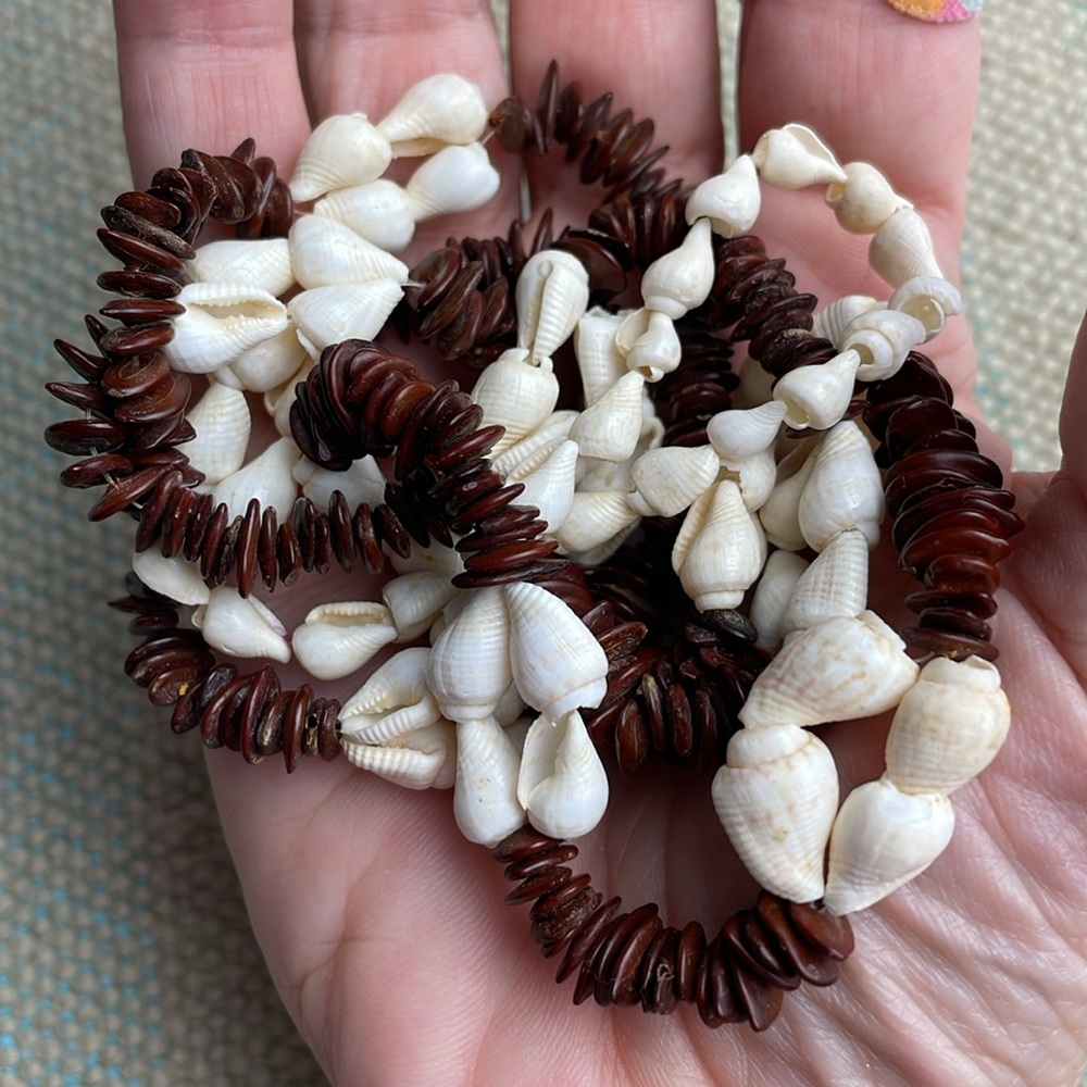 Vintage Shell Necklace